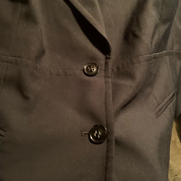 Jones New York Black Two Button Blazer size 22W Petite - Picture 6 of 8